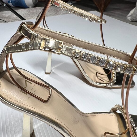 Marc Fisher Karima Heeled Rhinestone Straps Sandals Size 8.5 Gold - Picture 10 of 15